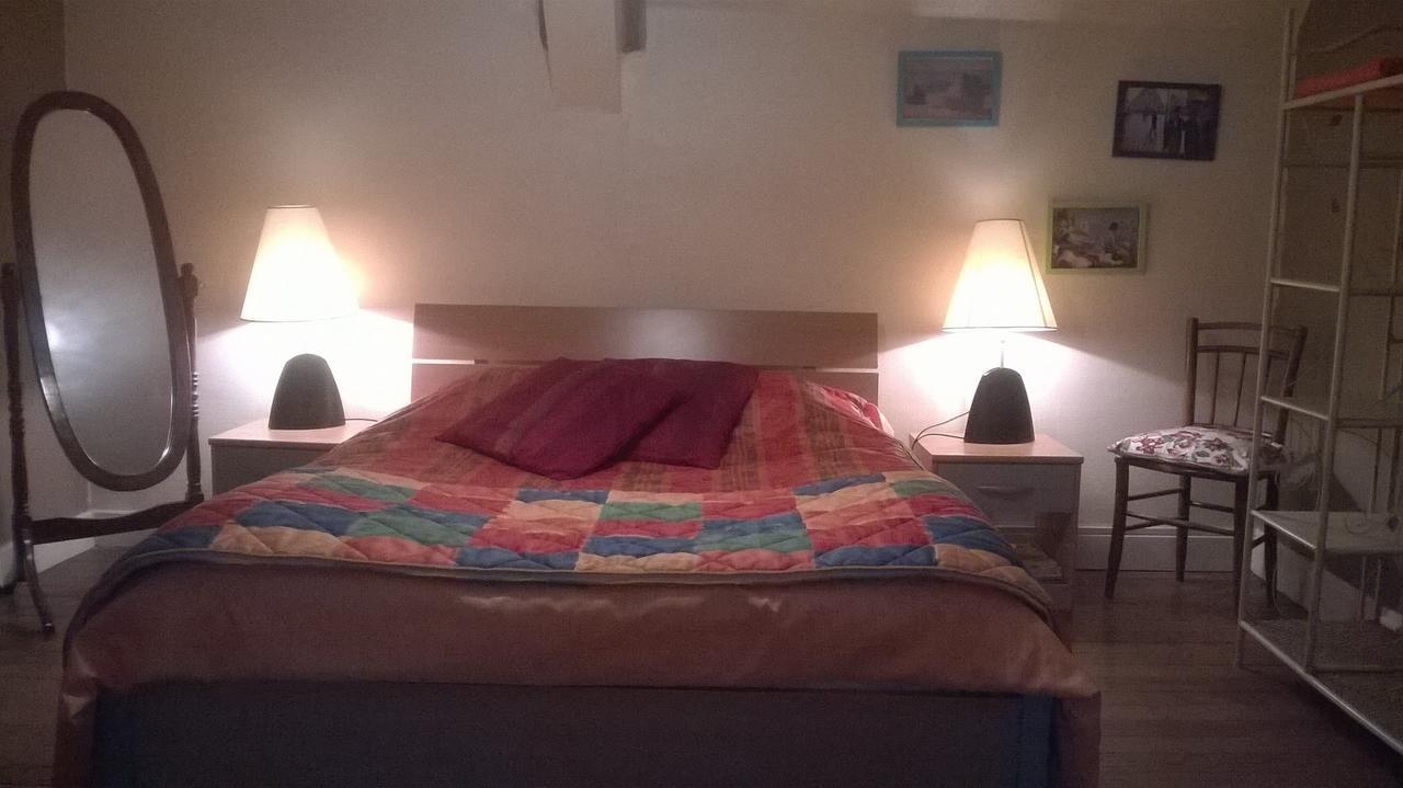 Bed and Breakfast Le Hameau Aux Escargots Bernon Номер фото