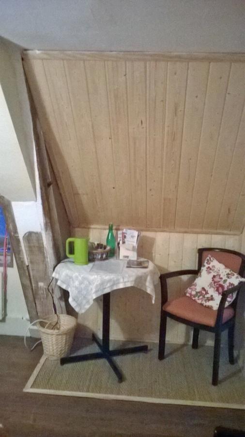 Bed and Breakfast Le Hameau Aux Escargots Bernon Номер фото