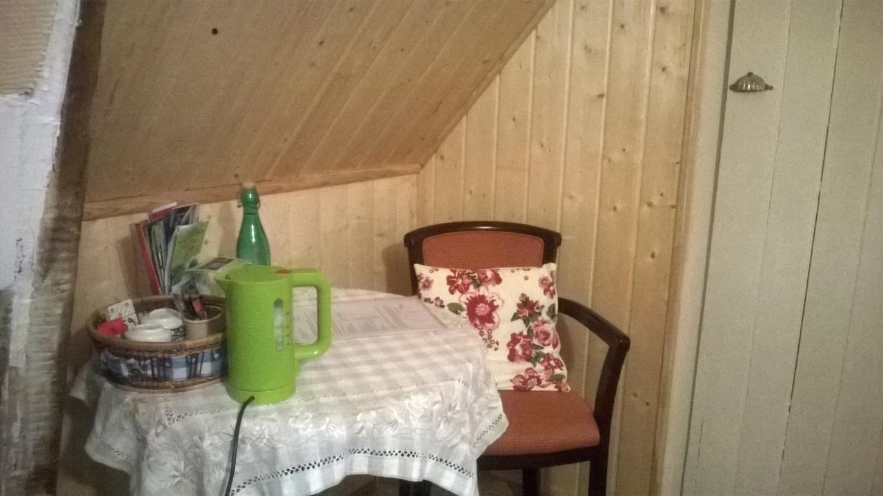 Bed and Breakfast Le Hameau Aux Escargots Bernon Екстер'єр фото