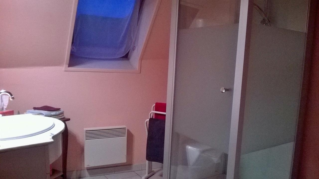 Bed and Breakfast Le Hameau Aux Escargots Bernon Номер фото
